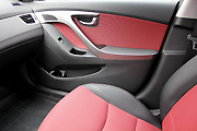 Hyundai Elantra �� ����� ��ϻ